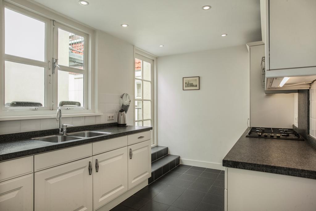 Stayci Serviced Apartments Noordeinde Χάγη Εξωτερικό φωτογραφία