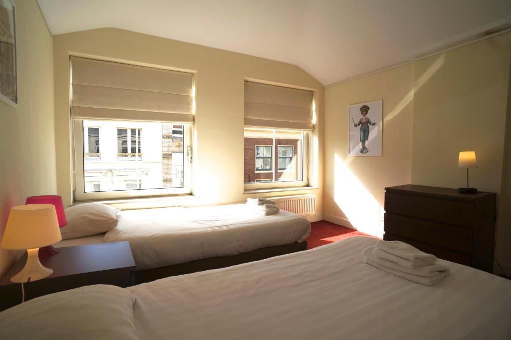 Stayci Serviced Apartments Noordeinde Χάγη Δωμάτιο φωτογραφία