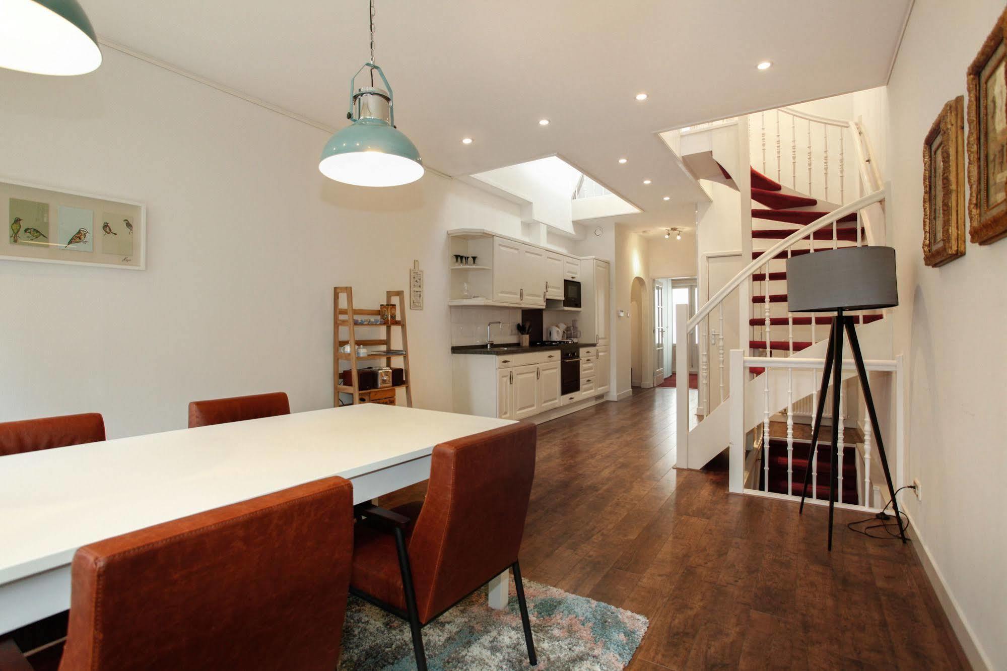 Stayci Serviced Apartments Noordeinde Χάγη Εξωτερικό φωτογραφία