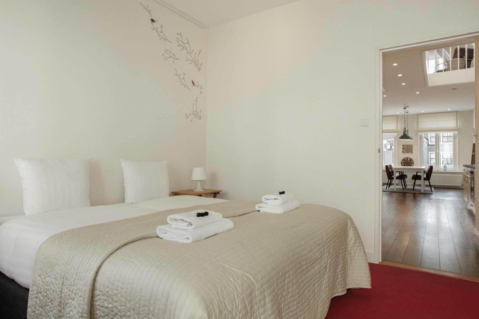 Stayci Serviced Apartments Noordeinde Χάγη Εξωτερικό φωτογραφία
