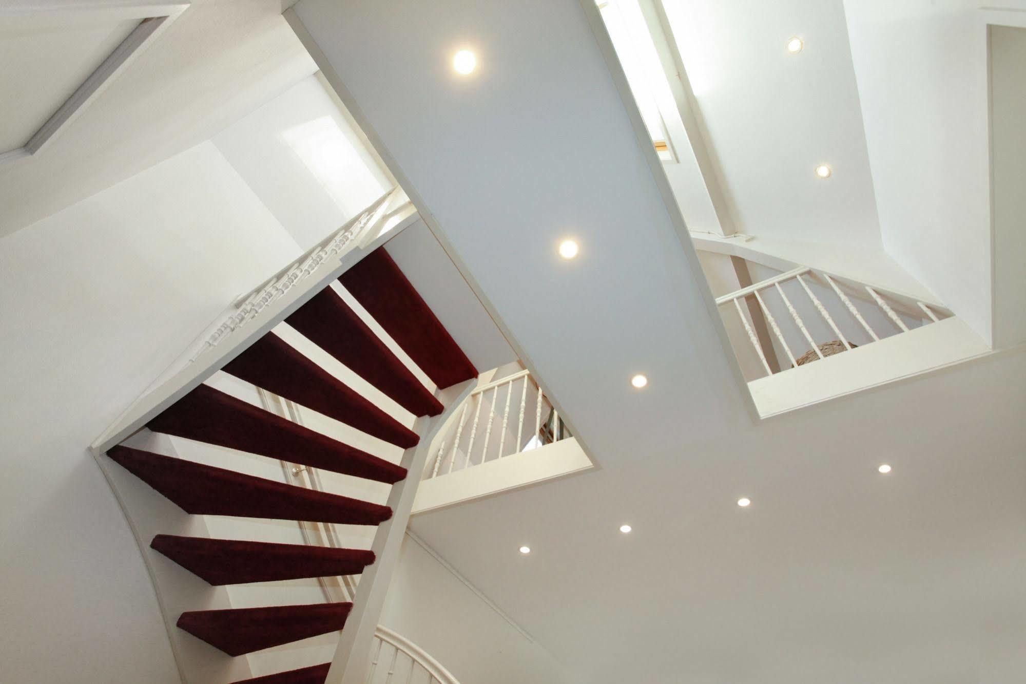 Stayci Serviced Apartments Noordeinde Χάγη Εξωτερικό φωτογραφία