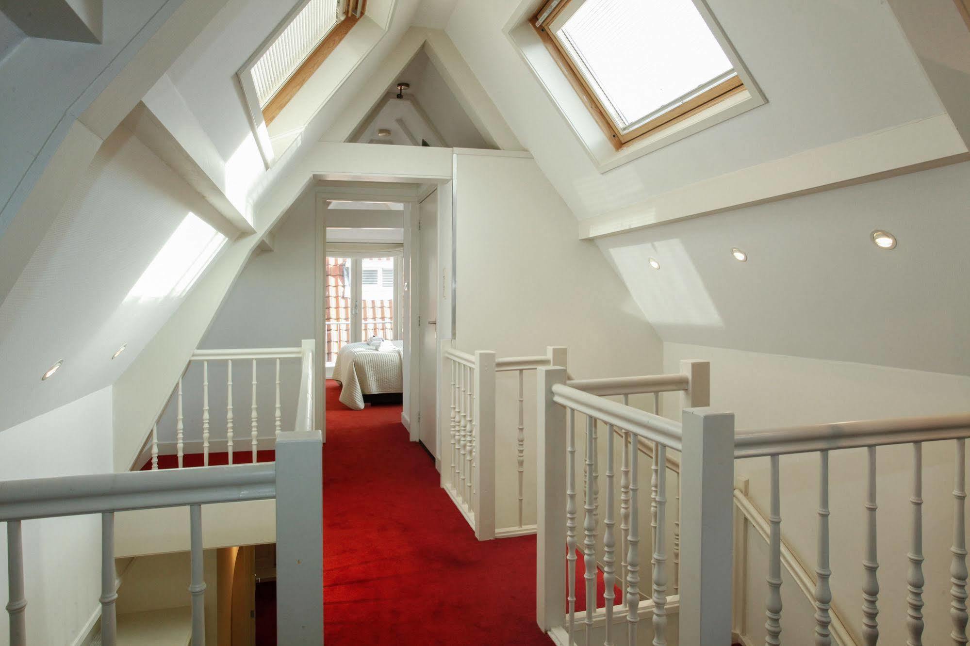 Stayci Serviced Apartments Noordeinde Χάγη Εξωτερικό φωτογραφία