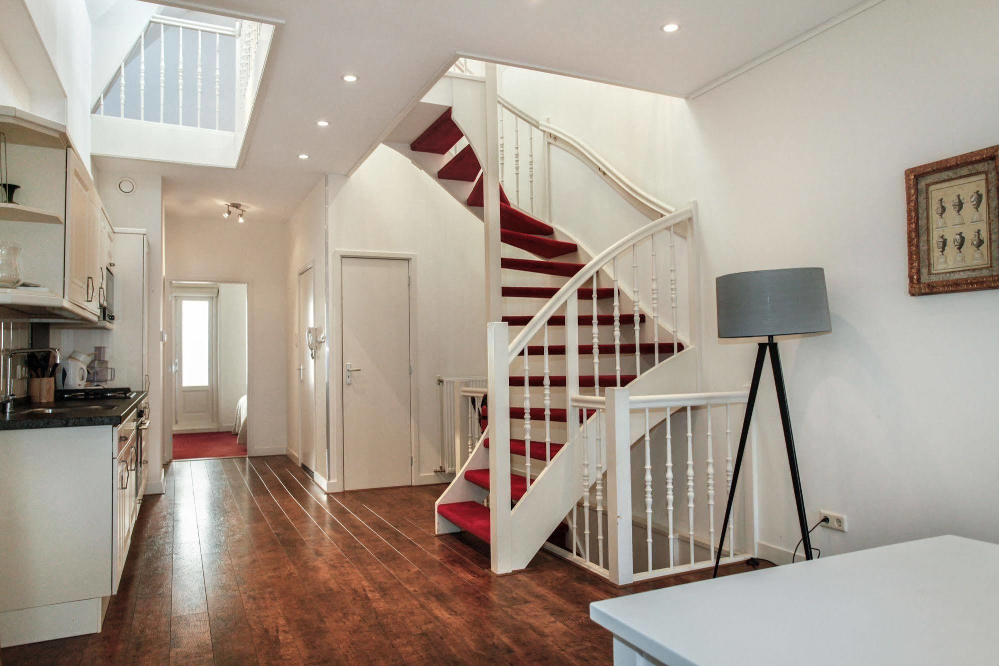 Stayci Serviced Apartments Noordeinde Χάγη Εξωτερικό φωτογραφία